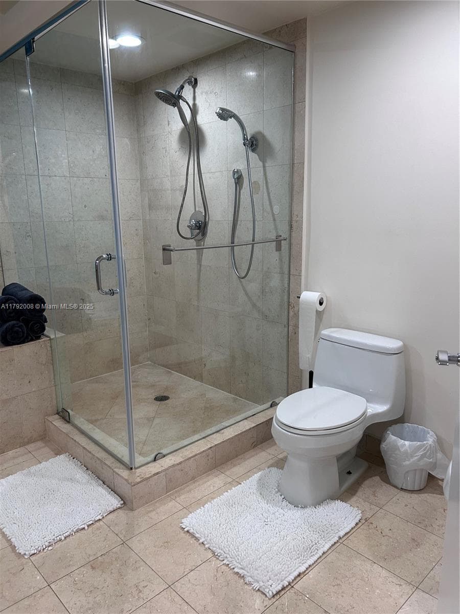 1830 S Ocean Dr 4106 photo 13