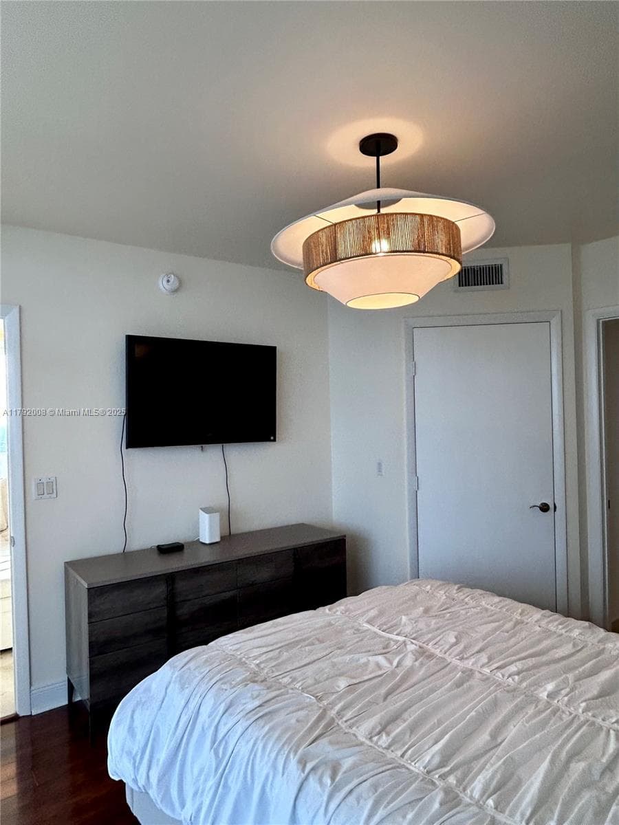 1830 S Ocean Dr 4106 photo 21