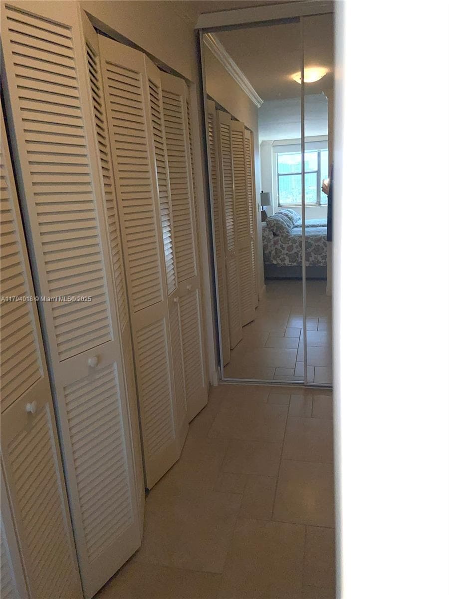 3180 S Ocean Dr 716 photo 11