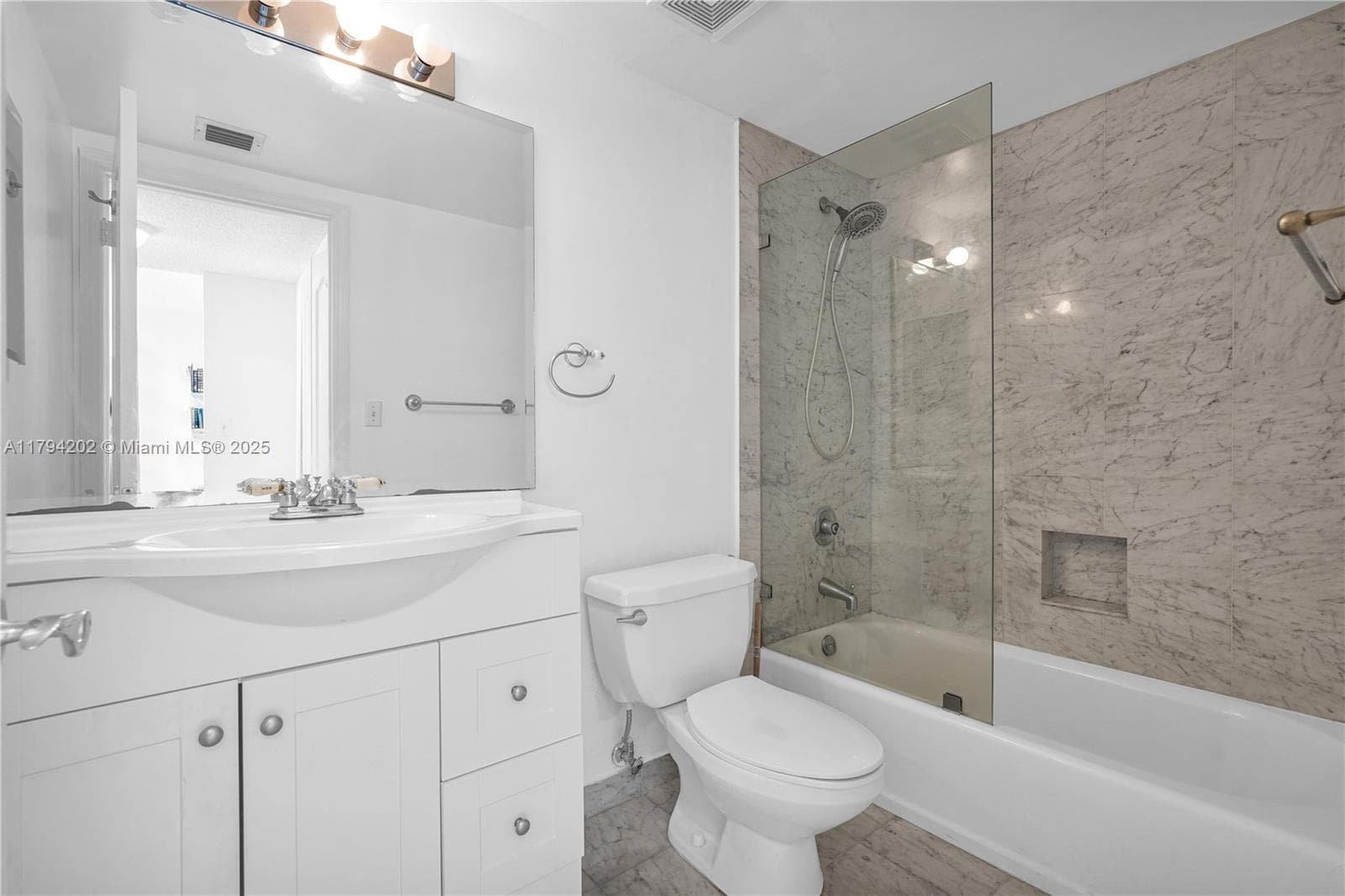 9455 Collins Ave 603 photo 16