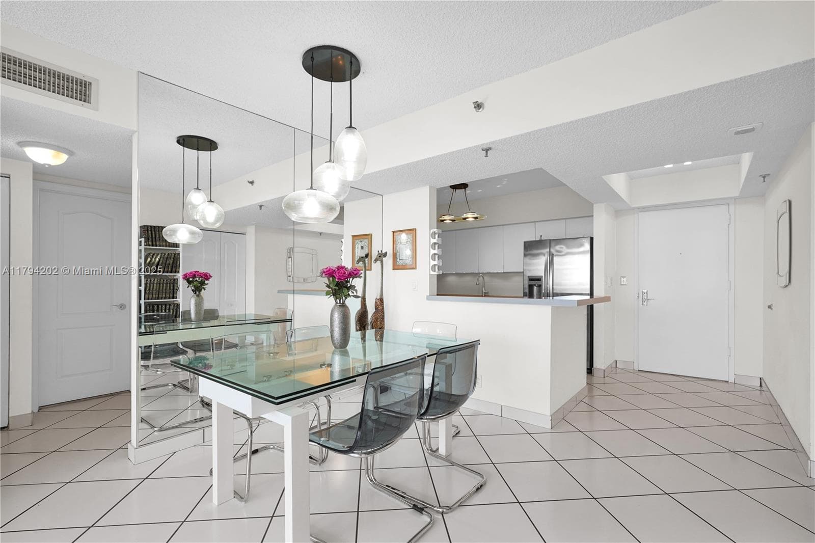 9455 Collins Ave 603 photo 7