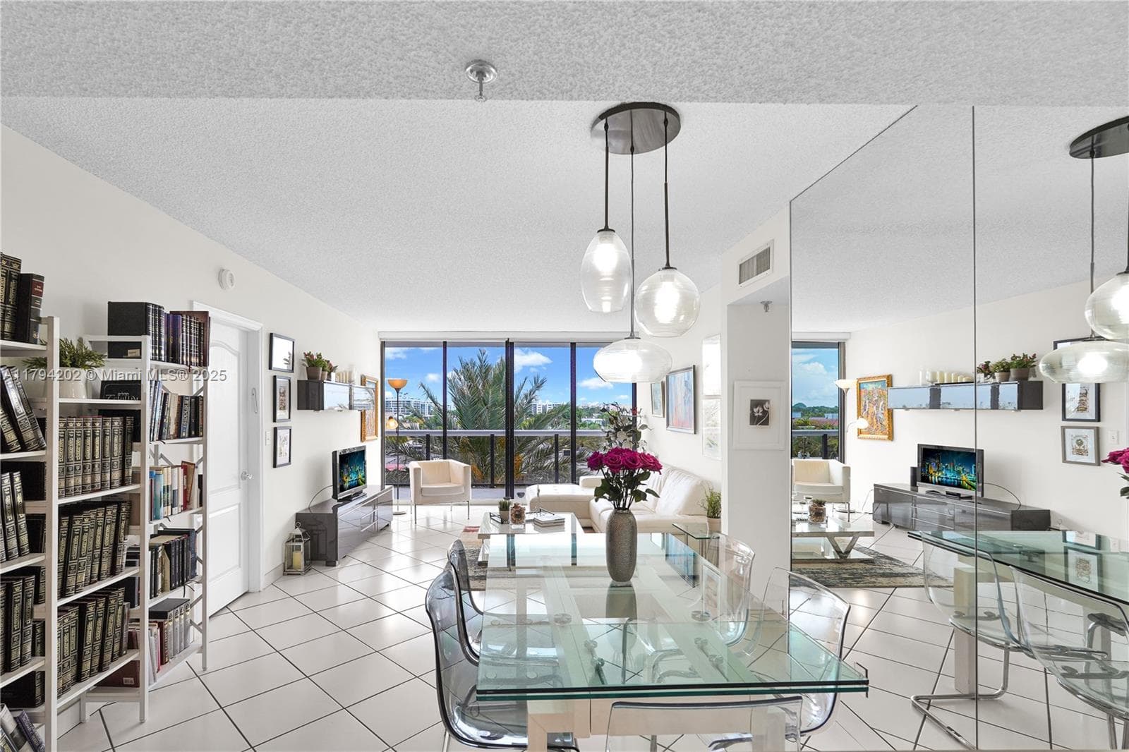 9455 Collins Ave 603 photo 3