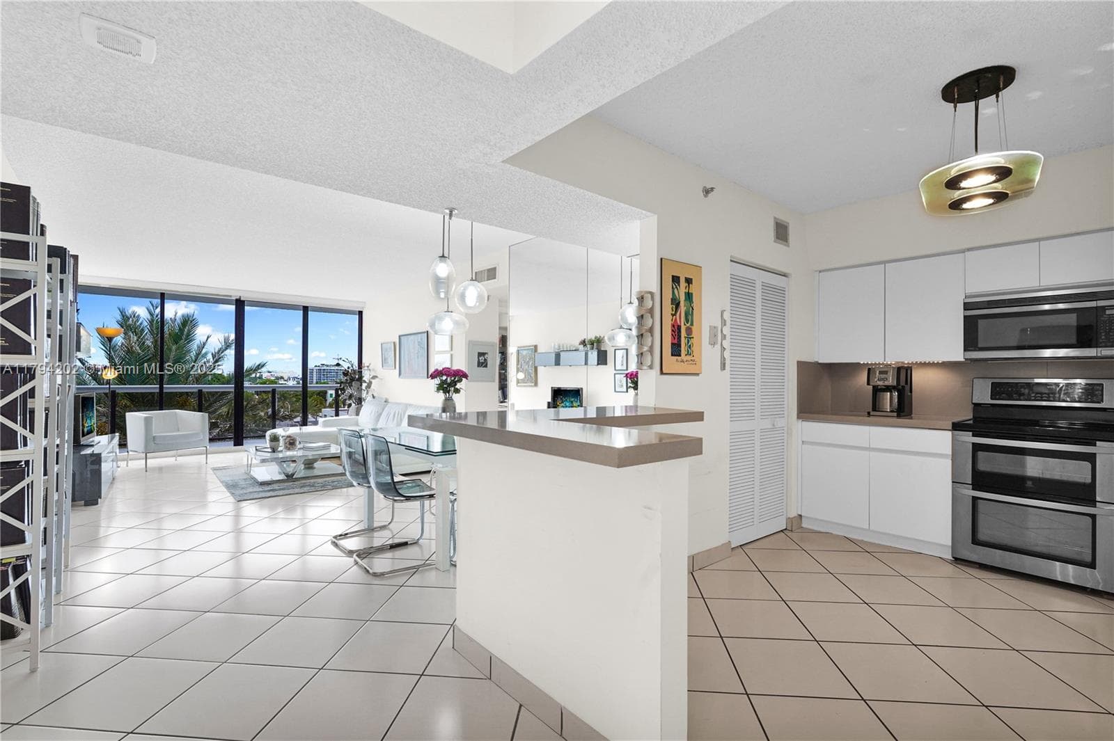 9455 Collins Ave 603 photo 9
