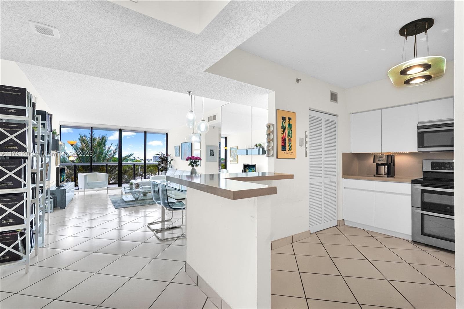 9455 Collins Ave 603 photo 8