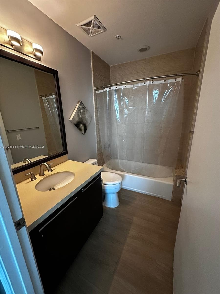7930 East Dr 1007 photo 7