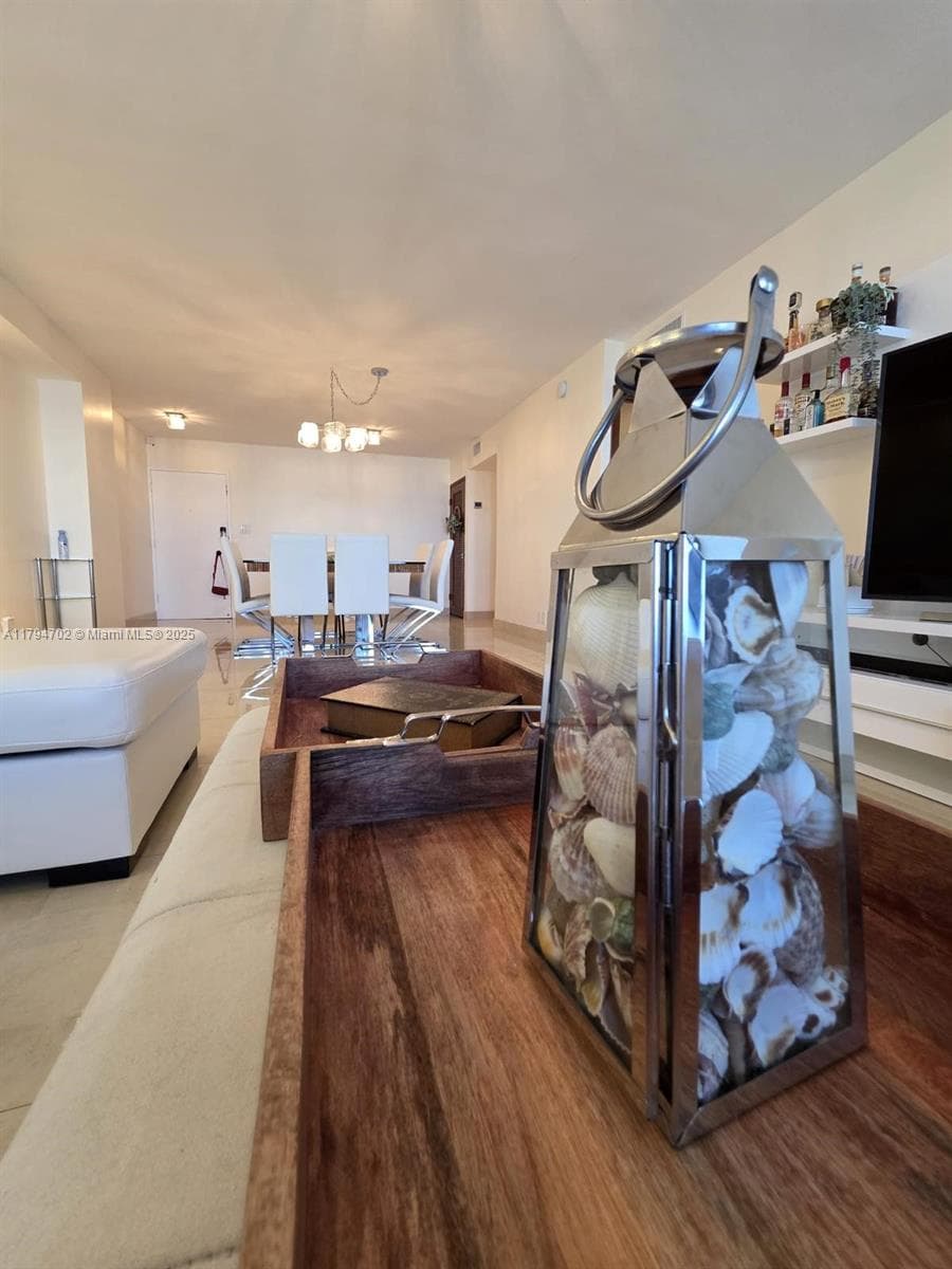 9225 Collins Ave 1409 photo 4