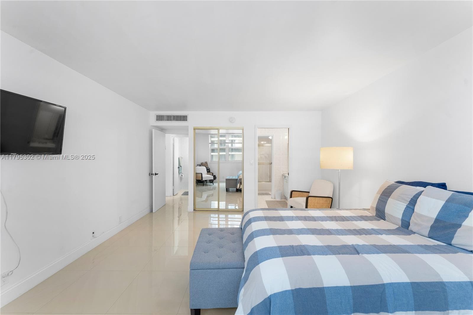 9511 Collins Ave 301 photo 8
