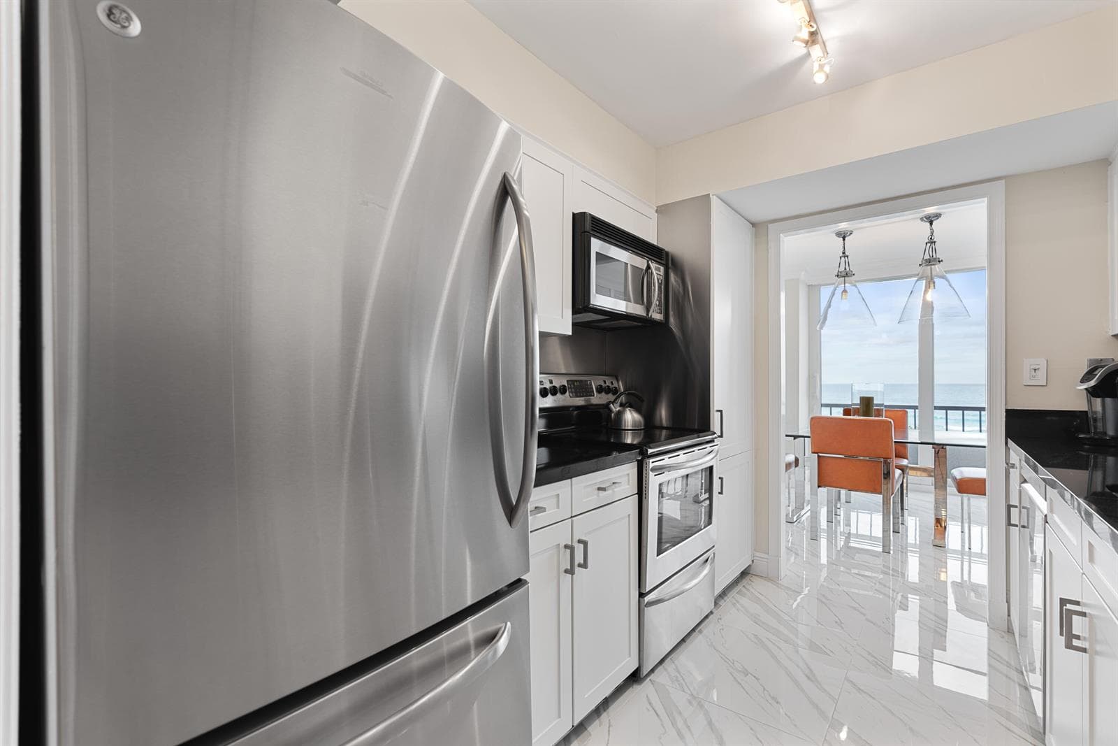 5550 N Ocean Drive 5c photo 7