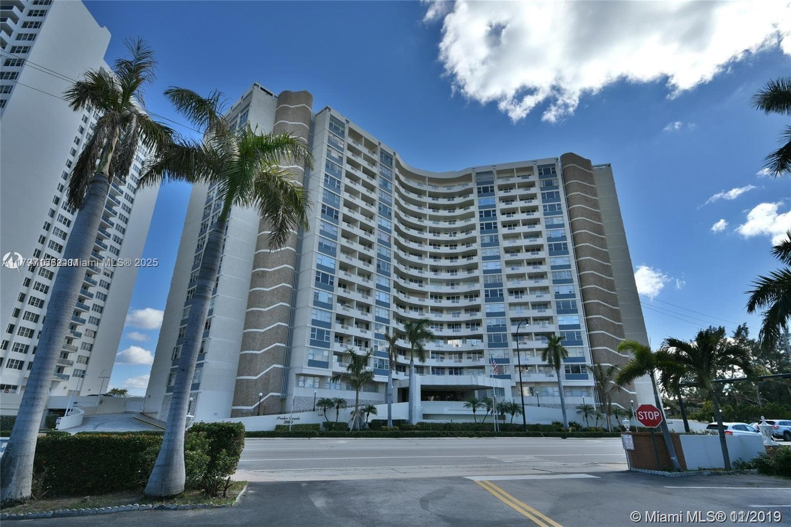 3180 Ocean Dr 1204 photo 1
