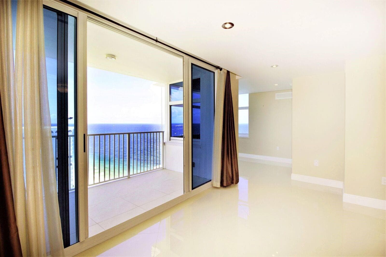 1360 S Ocean Boulevard 2806 photo 5