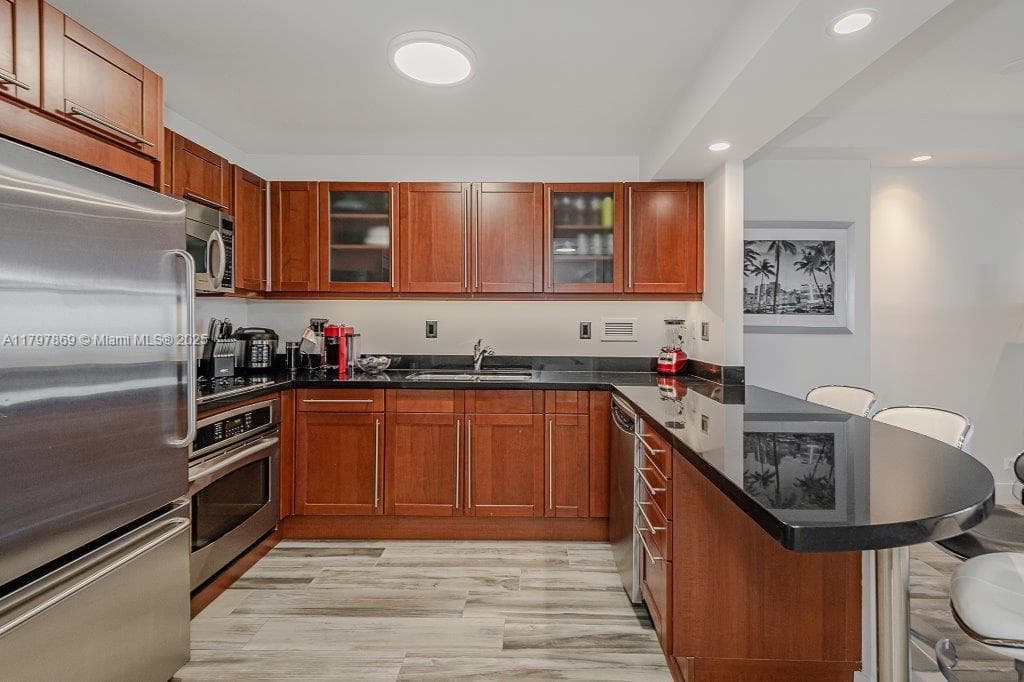 2301 Collins Ave 1532 photo 24