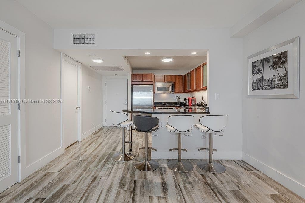 2301 Collins Ave 1532 photo 21
