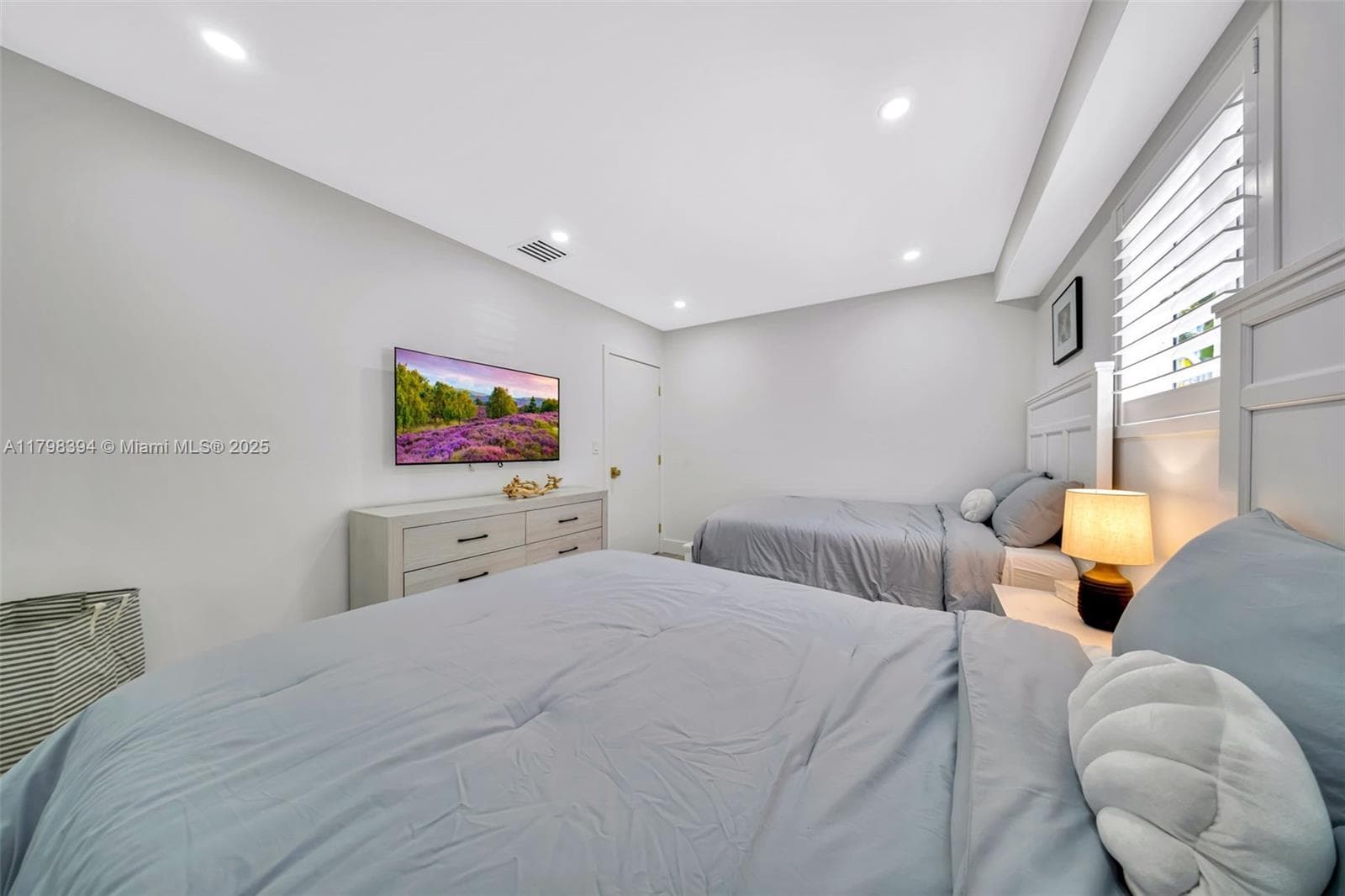 129 Nautilus Dr 0 photo 13