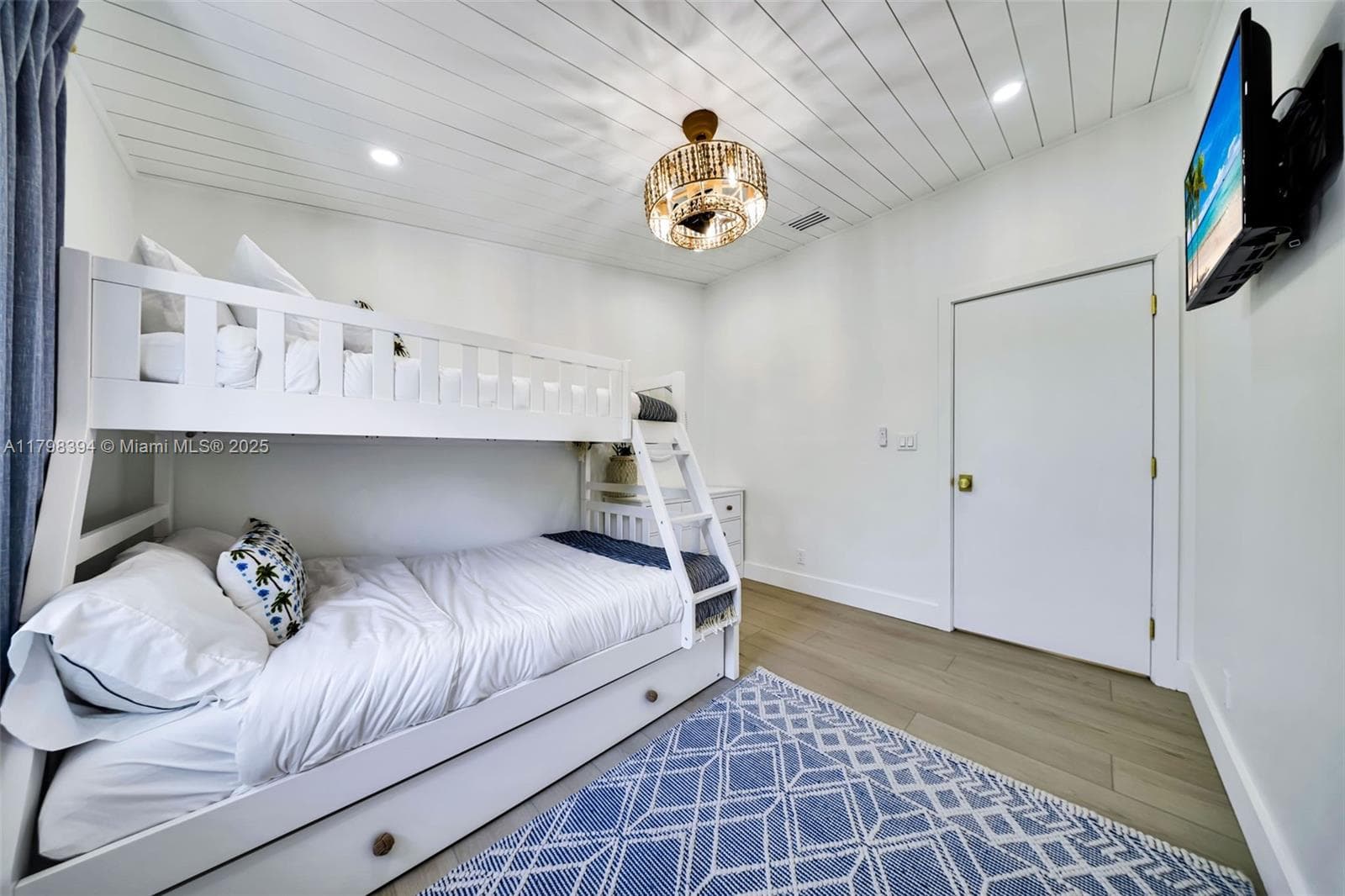 129 Nautilus Dr 0 photo 22