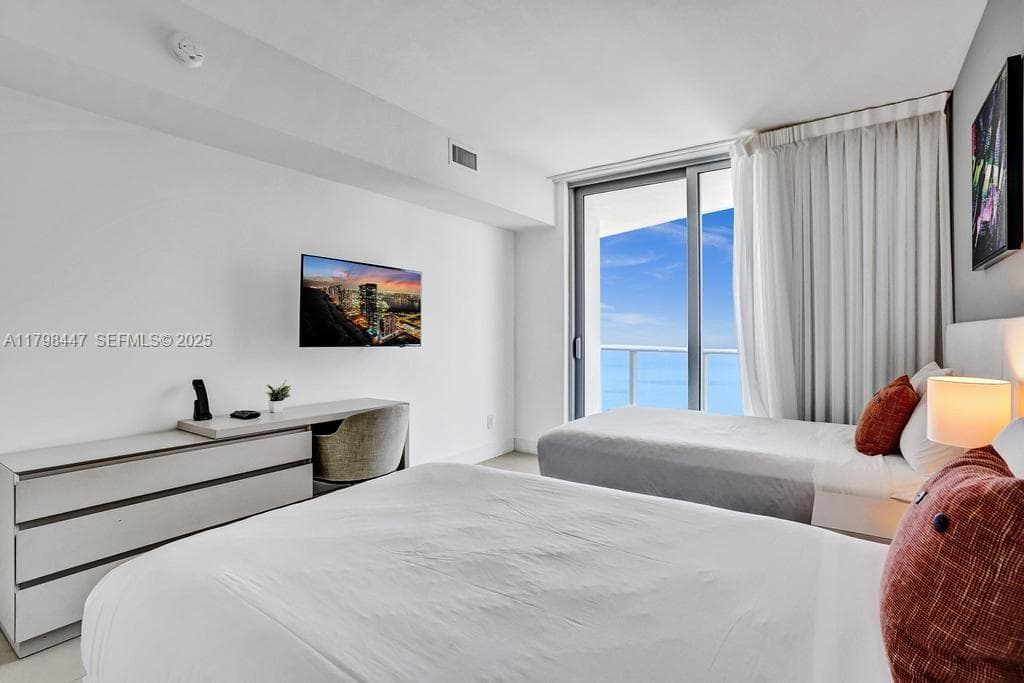 4111 S Ocean Dr 2803 photo 22
