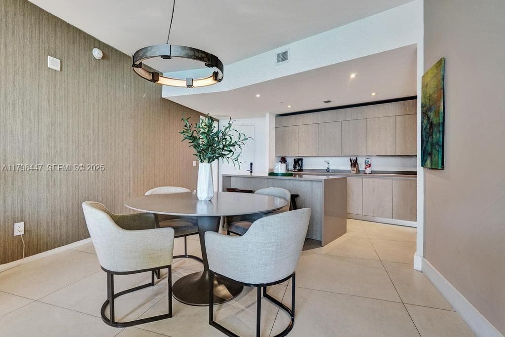 4111 S Ocean Dr 2803 photo 9