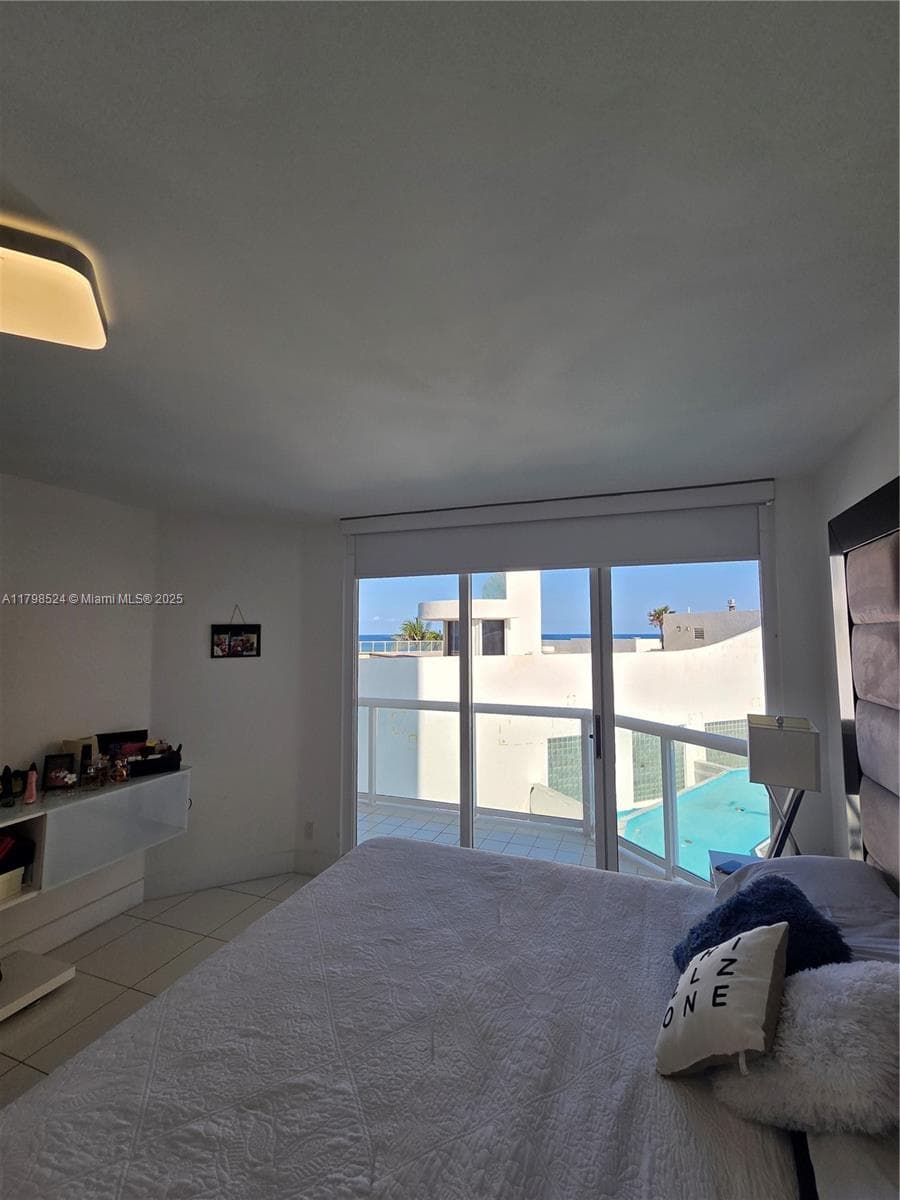 16425 Collins Ave 312 photo 13