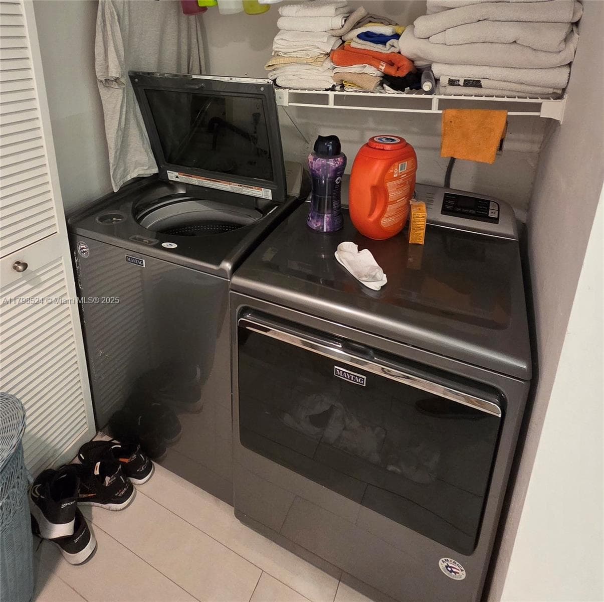 16425 Collins Ave 312 photo 22