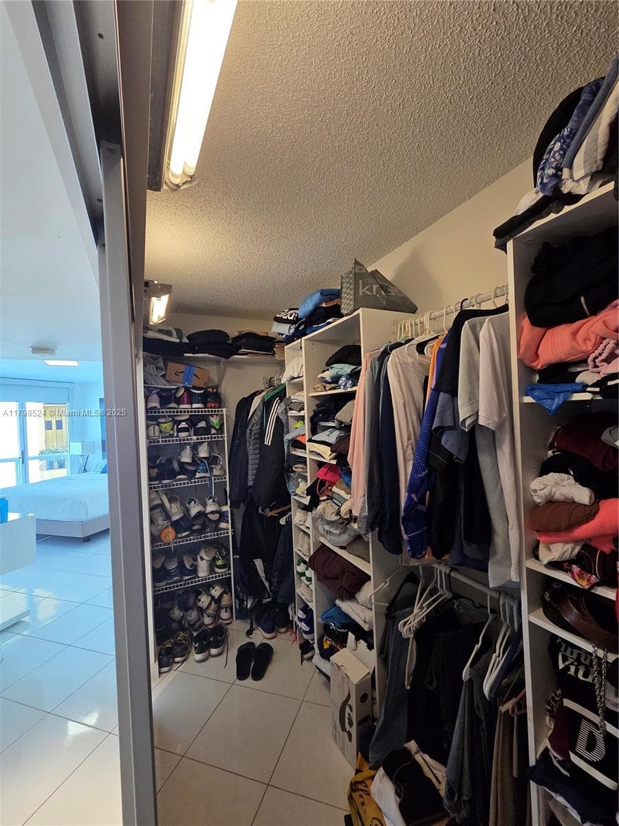 16425 Collins Ave 312 photo 15