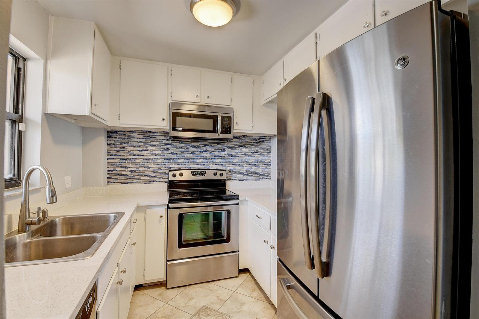 890 N Federal Highway 206 photo 6