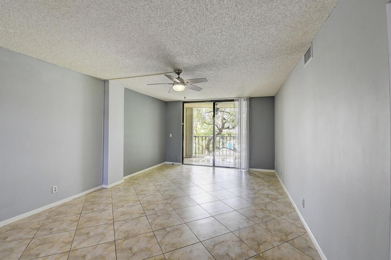 890 N Federal Highway 206 photo 11