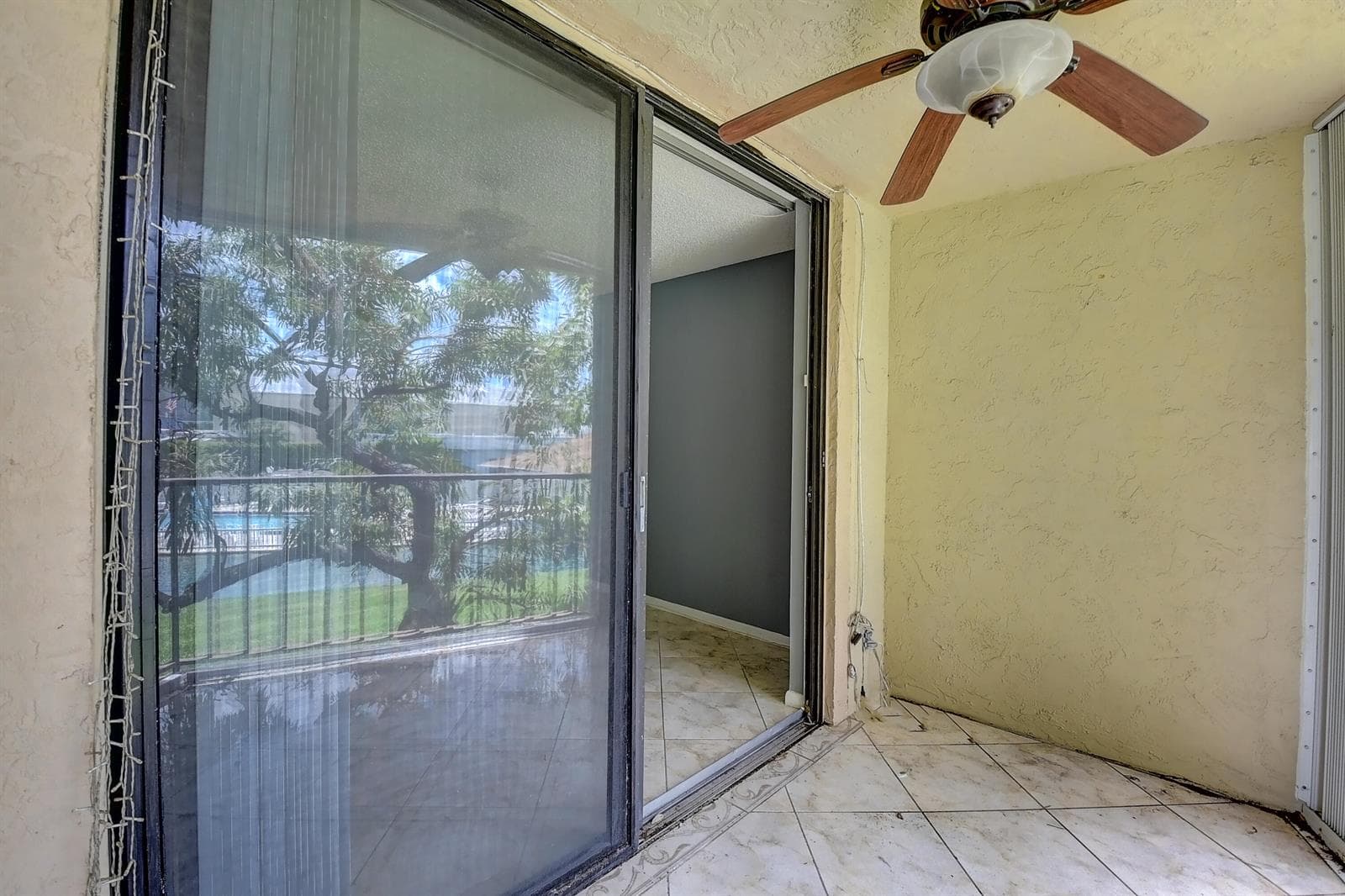 890 N Federal Highway 206 photo 25