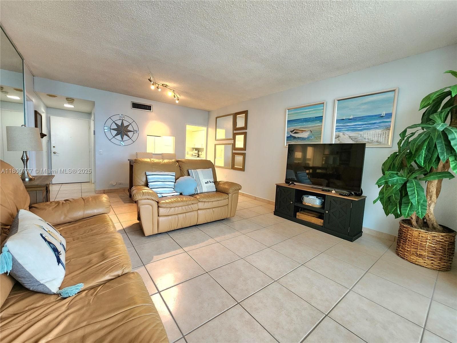 3505 S Ocean Dr 815 photo 10