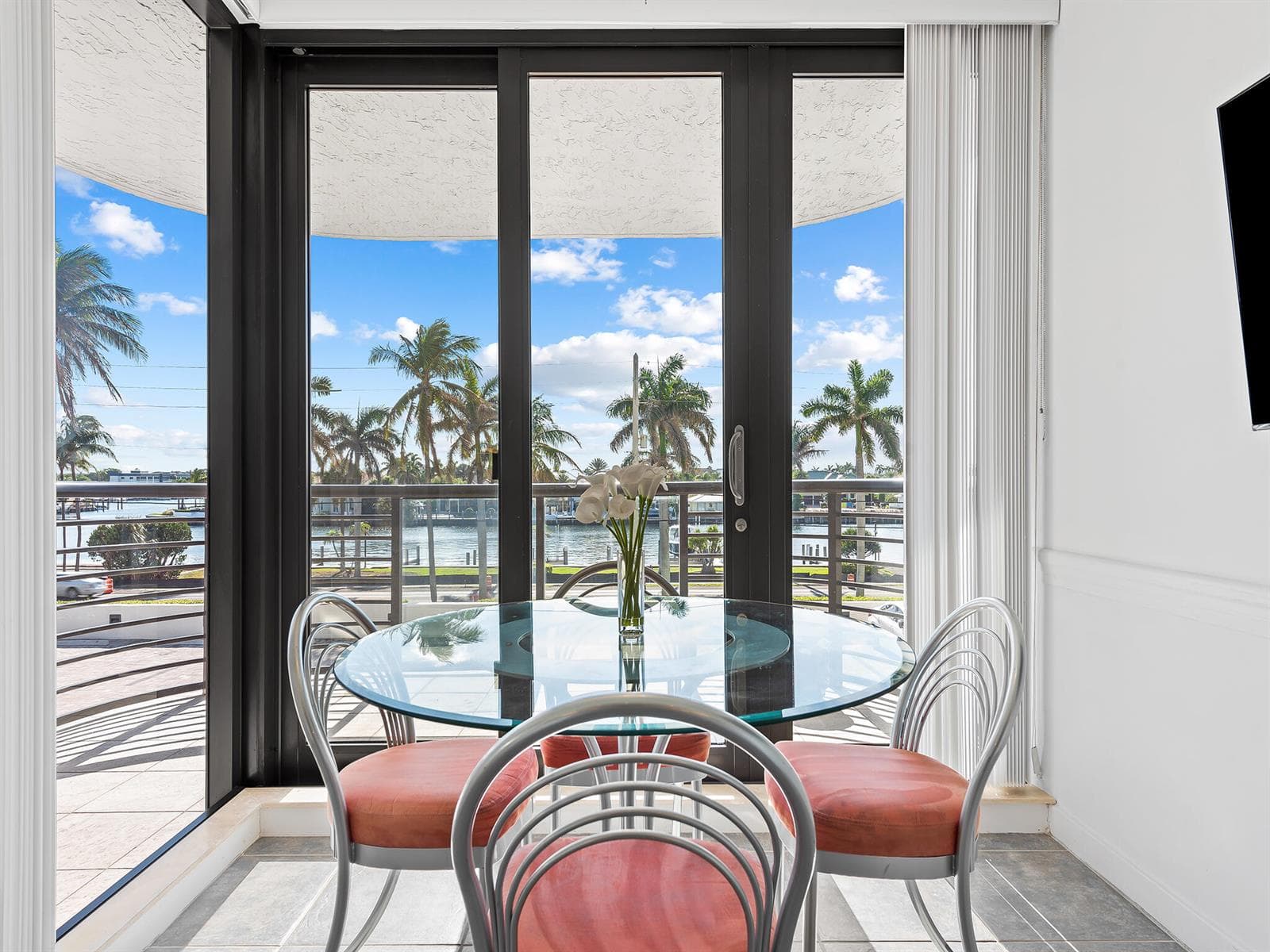 2727 S Ocean Boulevard 304 photo 15