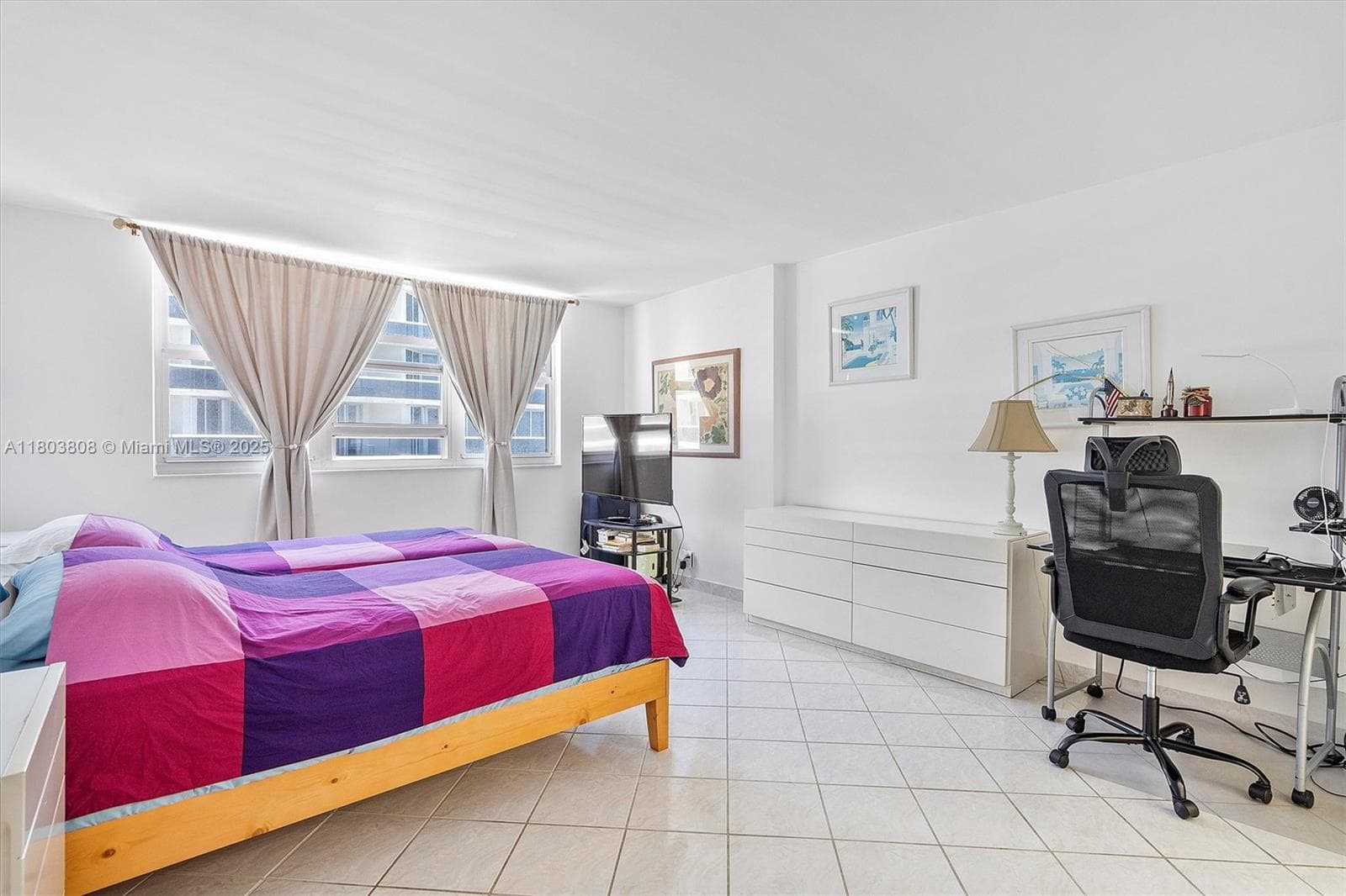 9511 Collins Ave 1002 photo 11