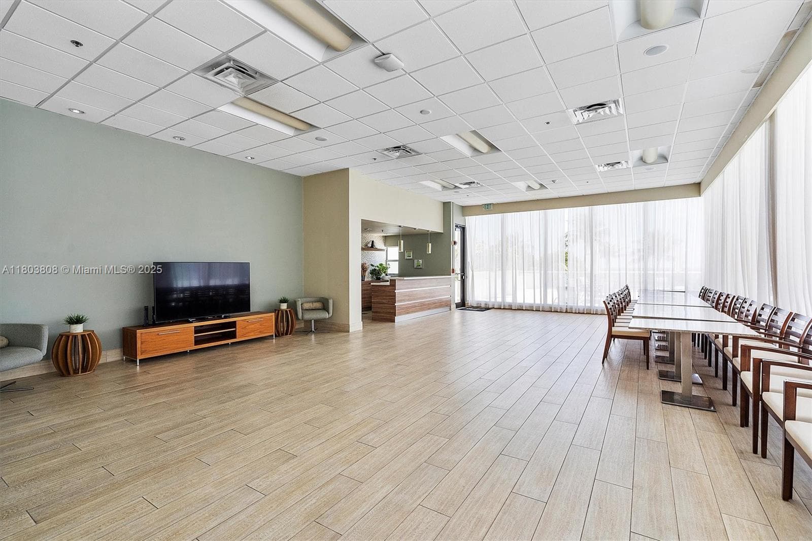 9511 Collins Ave 1002 photo 21