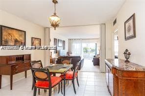 1980 Ocean Dr 2B photo 3