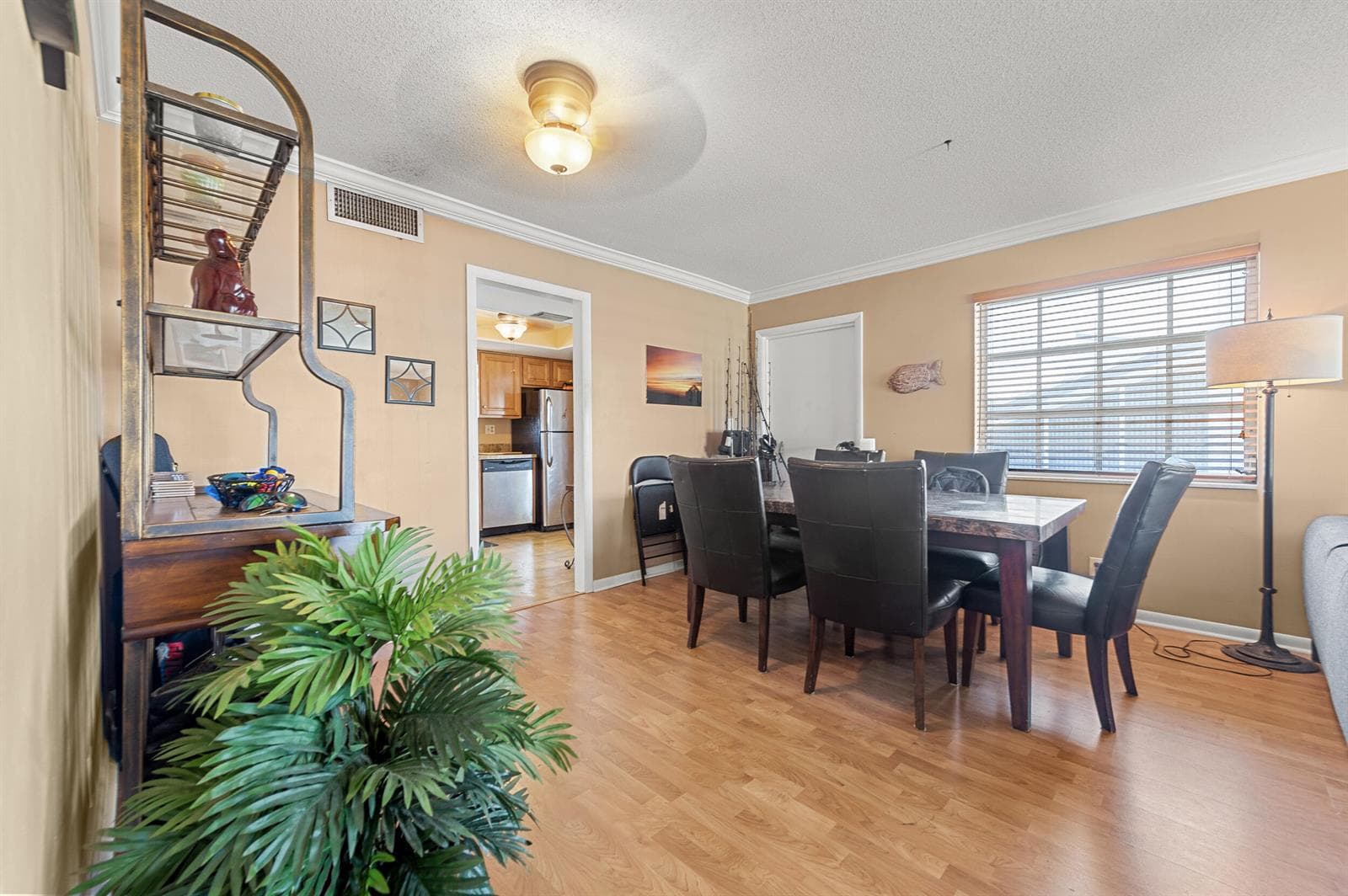 117 Lehane Terrace 201 photo 13