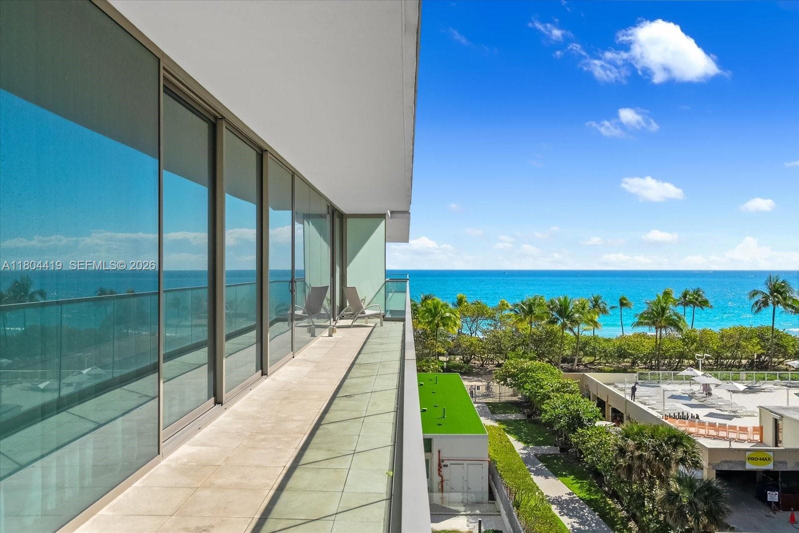 10201 Collins Ave 511 photo 18