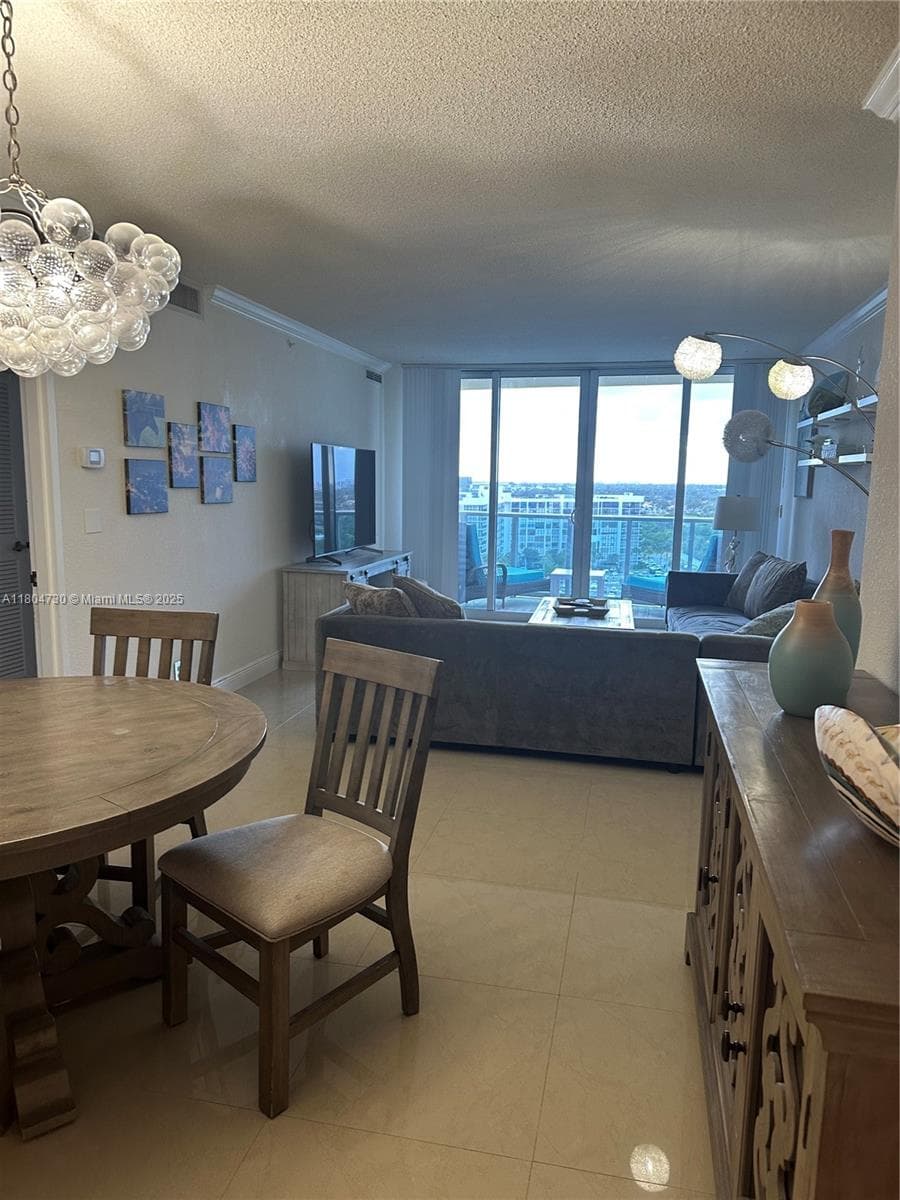 2501 Ocean Dr 1228 photo 7