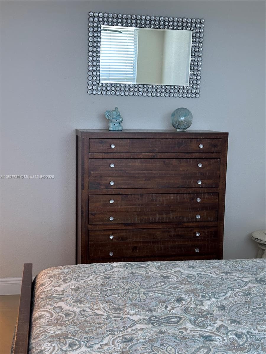 2501 Ocean Dr 1228 photo 10