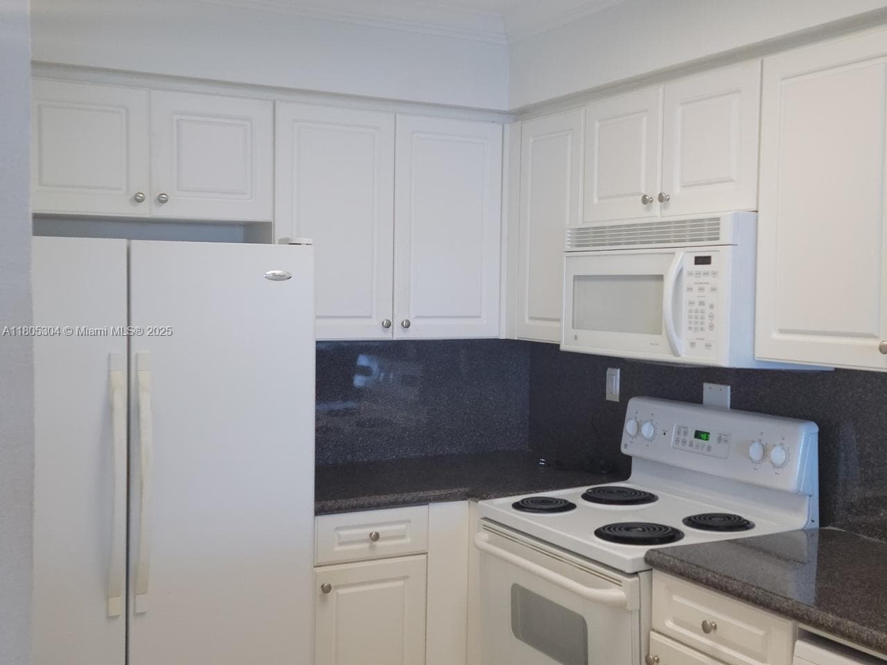 2501 S Ocean Dr 1634 photo 3