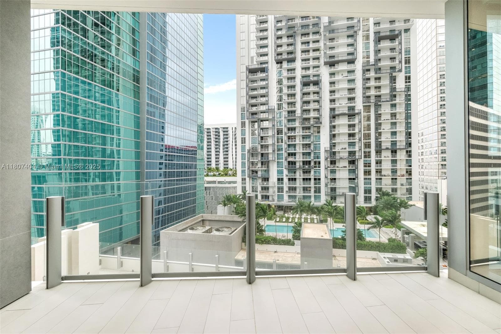 300 Biscayne Blvd Way 3509 photo 5