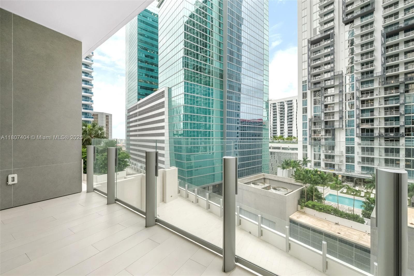 300 Biscayne Blvd Way 3509 photo 4