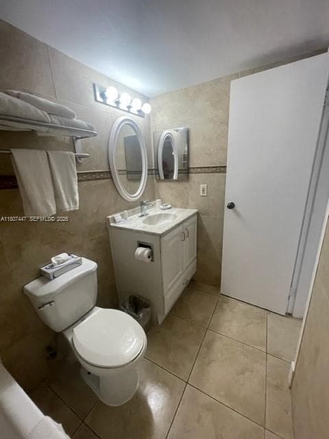 19201 Collins Ave 714 photo 20