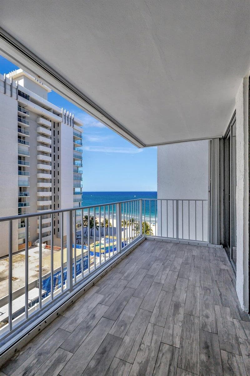 1010 S Ocean Boulevard 914 photo 12