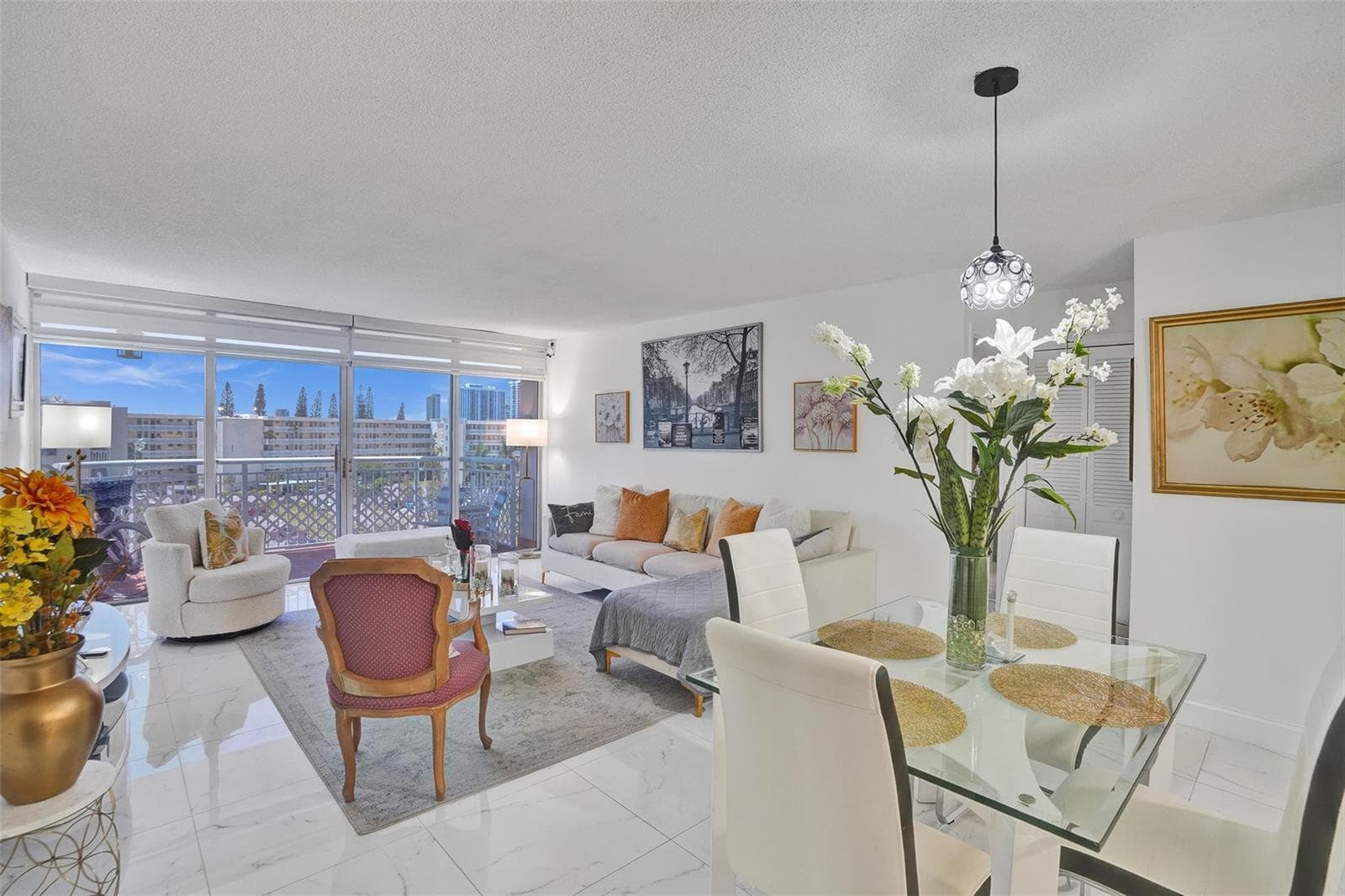 18041 Biscayne Boulevard 503 photo 13