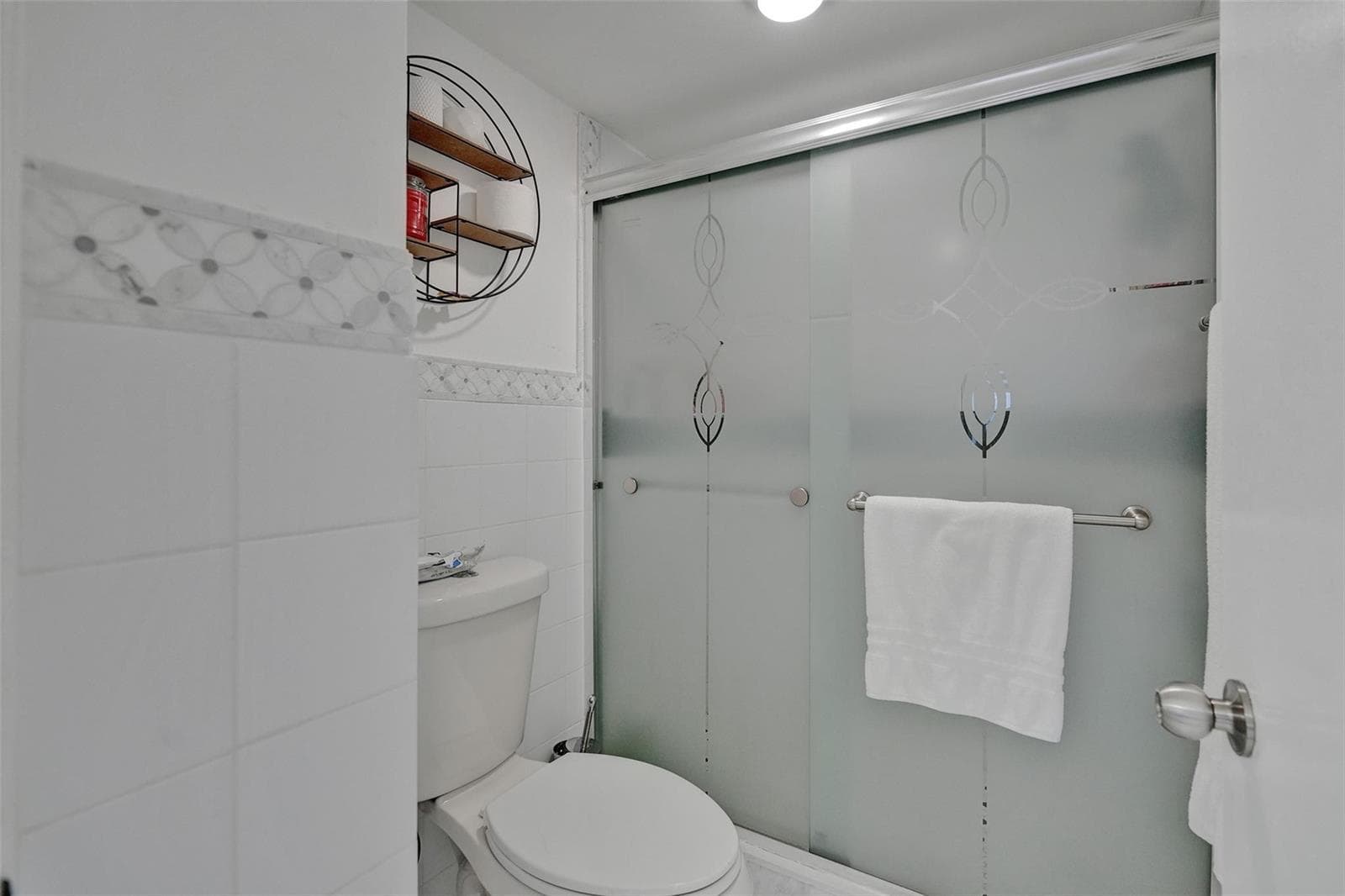 18041 Biscayne Boulevard 503 photo 17