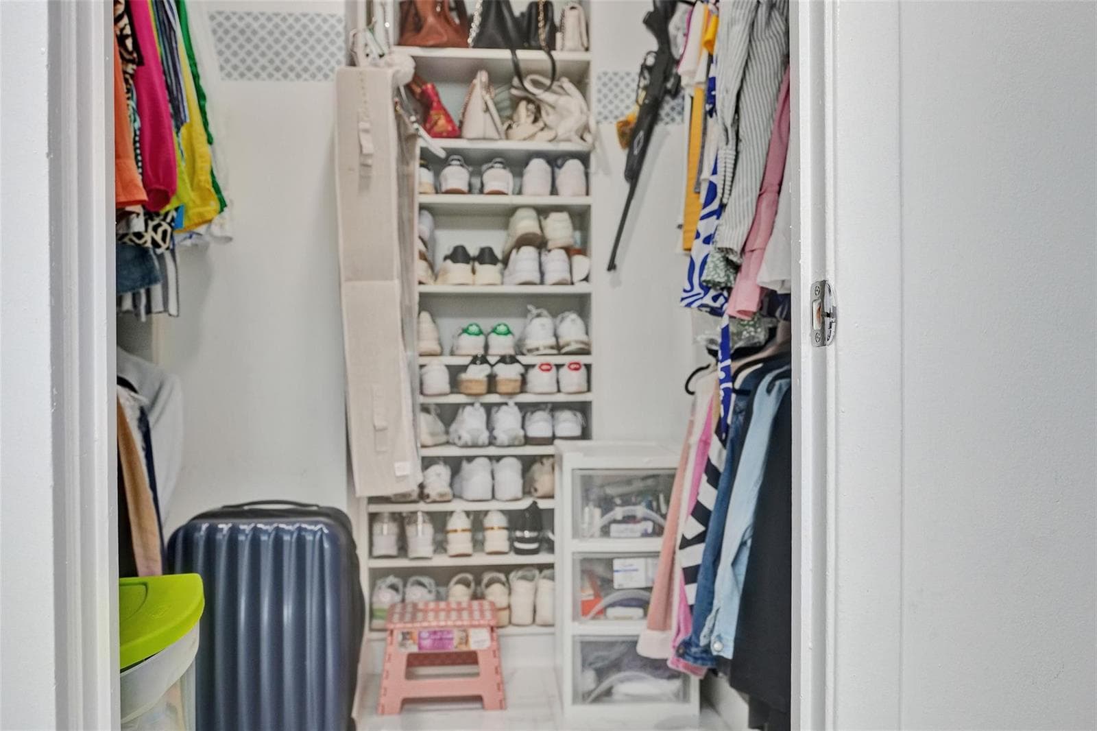 18041 Biscayne Boulevard 503 photo 11