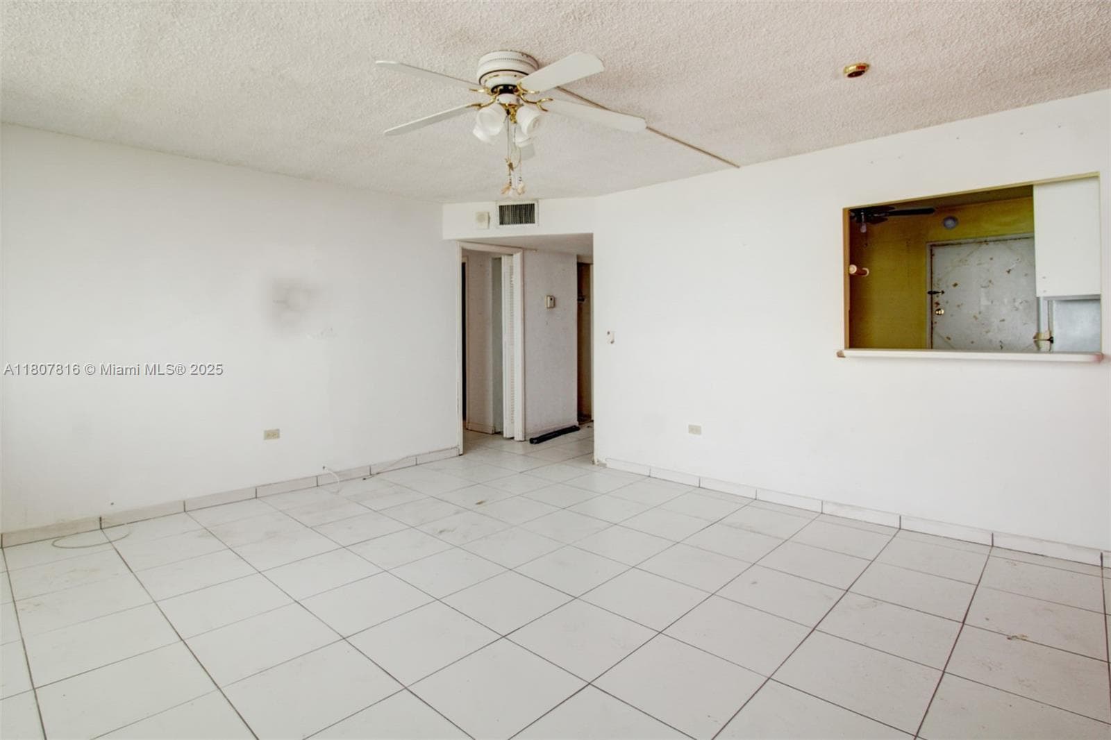 7135 Collins Ave 934 photo 6