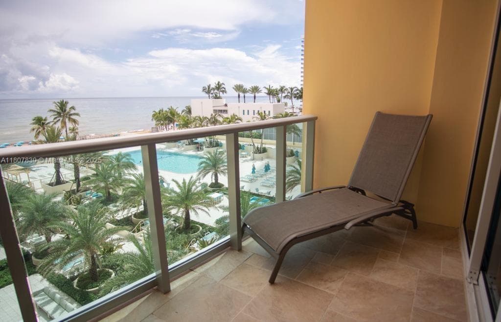 2501 S Ocean Dr 520 photo 7