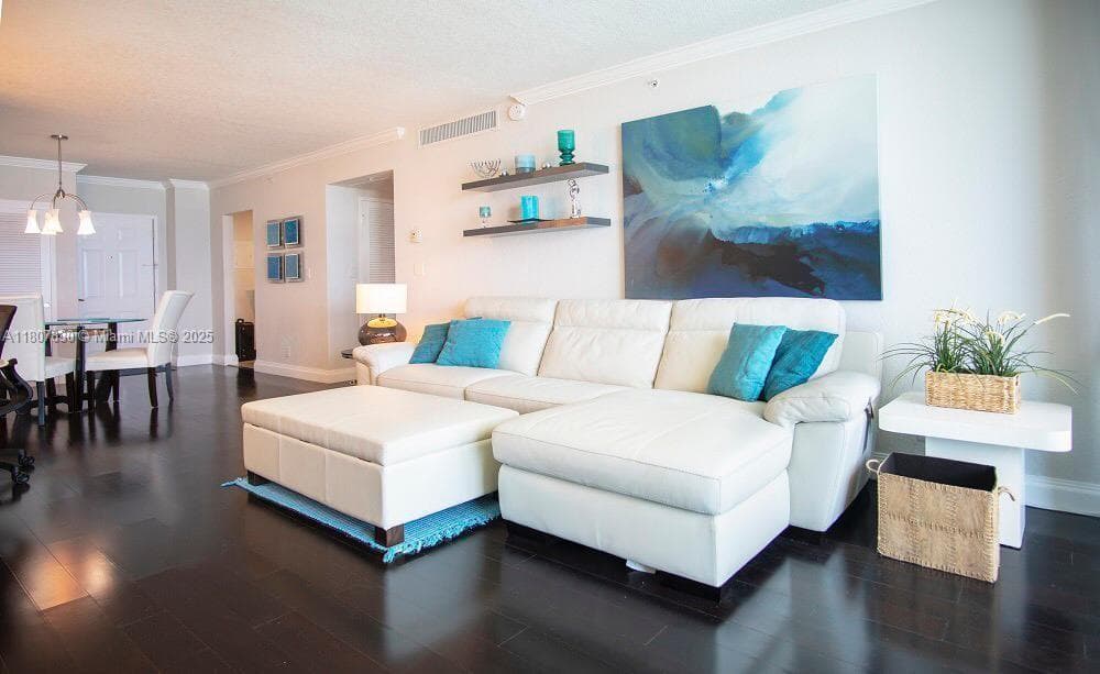 2501 S Ocean Dr 520 photo 3