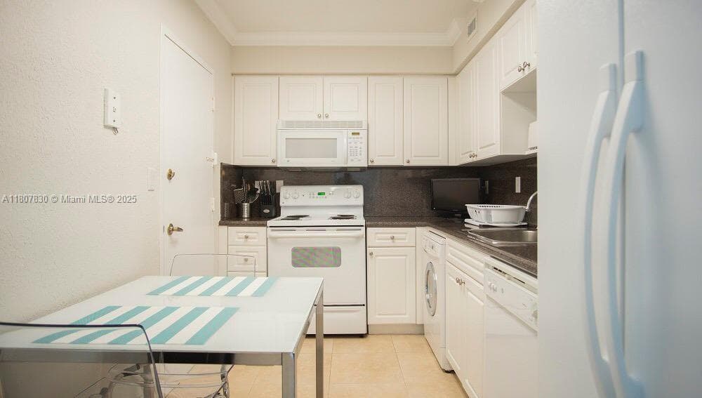 2501 S Ocean Dr 520 photo 11