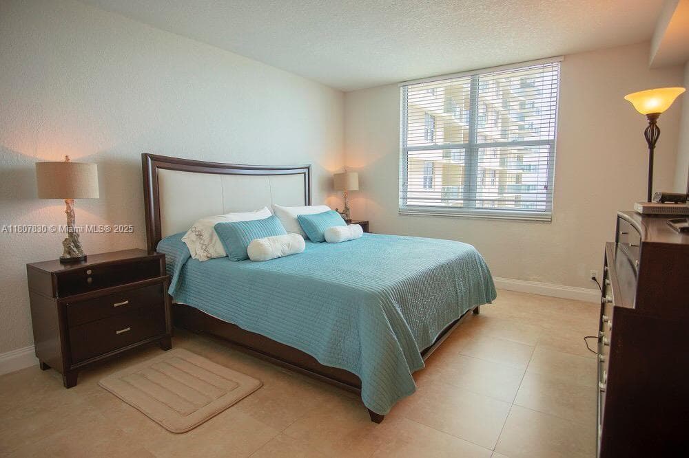 2501 S Ocean Dr 520 photo 8