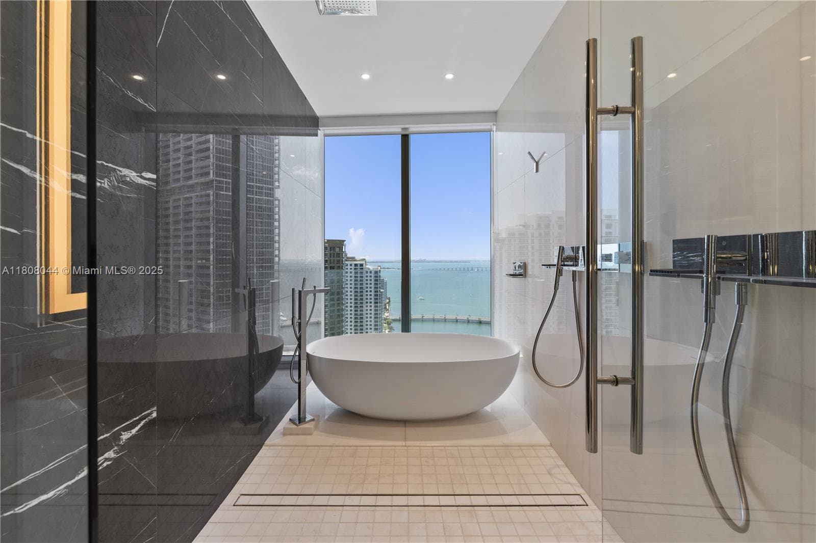 300 Biscayne Blvd Way 3104 photo 23