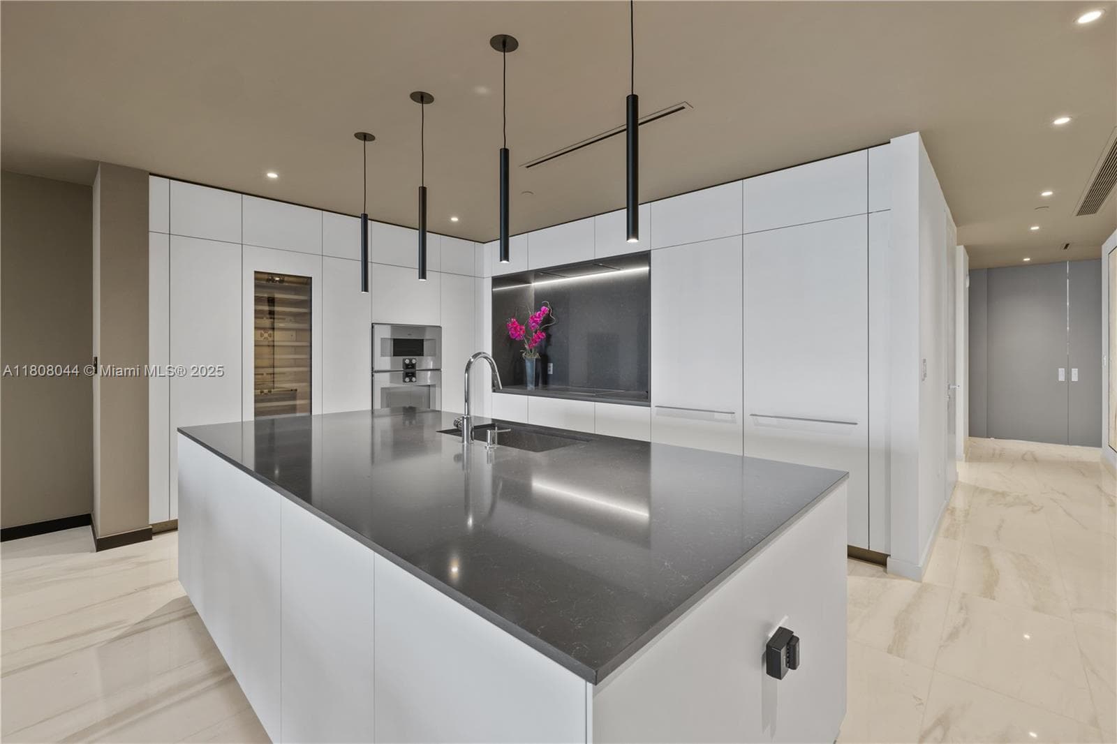 300 Biscayne Blvd Way 3104 photo 8